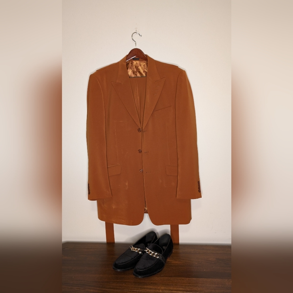 Suit